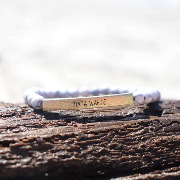 White Howlite Gemstone Bracelet – Mana Wahine