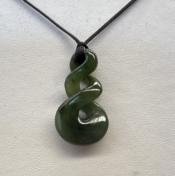 Medium Triple Twist Greenstone